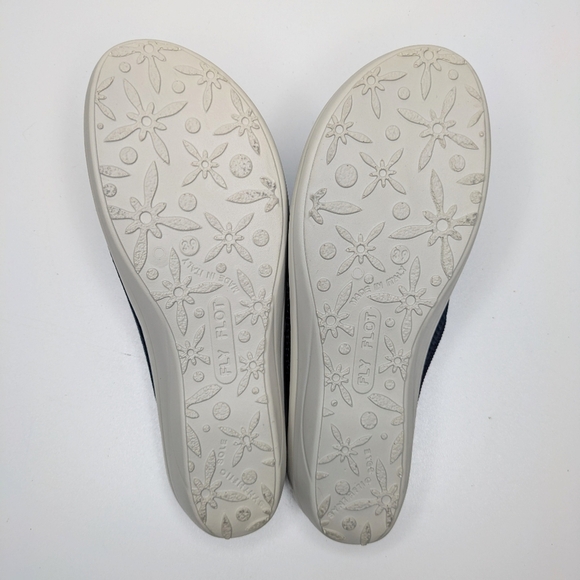 Fly Flot Blue Mesh Slides Clogs Mules Women's Size 8 - Picture 7 of 7